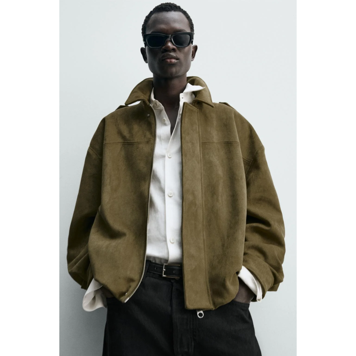 УКОРОЧЕННАЯ КУРТКА ИЗ ИСКУССТВЕННОЙ ЗАМШИ