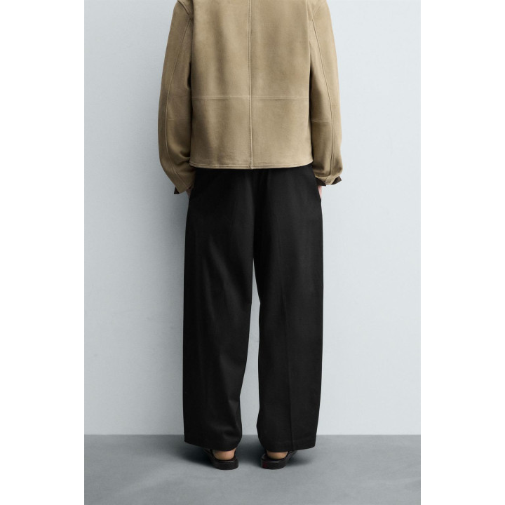 БРЮКИ RELAXED FIT СО СКЛАДКАМИ