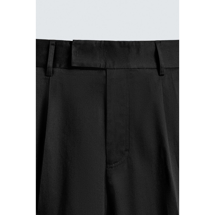 БРЮКИ RELAXED FIT СО СКЛАДКАМИ