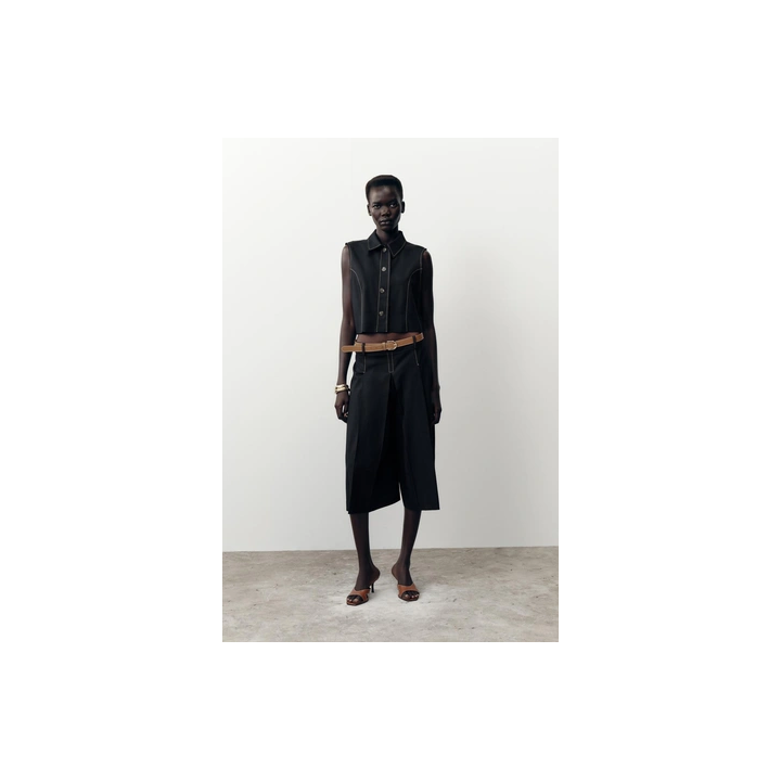 ПРЯМОЙ ЖИЛЕТ С КОНТРАСТНОЙ ОТДЕЛКОЙ