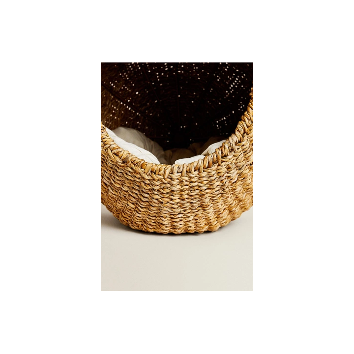 Кровать для домашних животных из морской травы