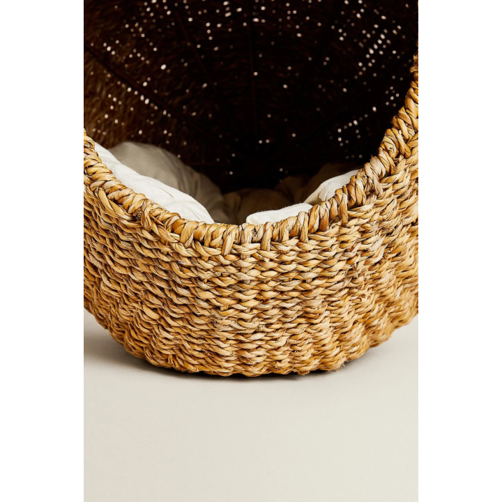 Кровать для домашних животных из морской травы