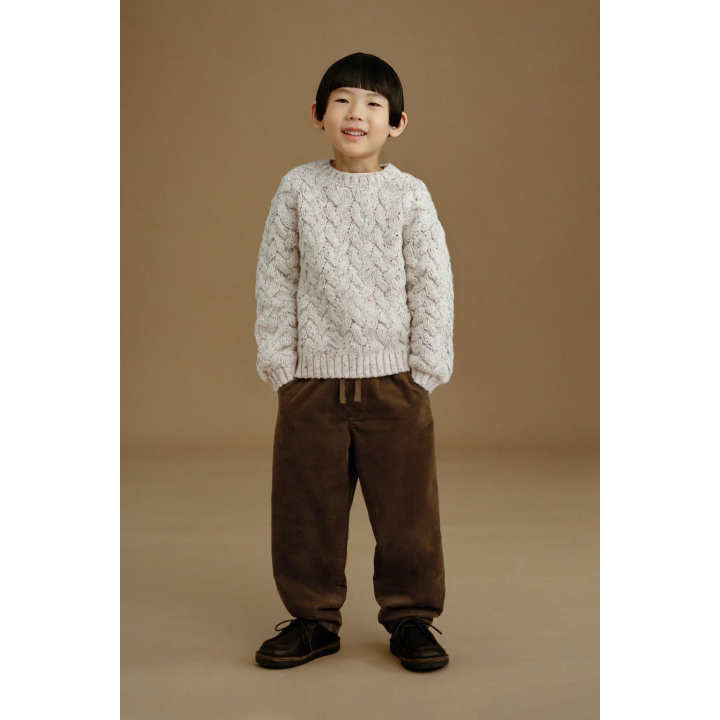 ВЯЗАНЫЙ СВИТЕР С УЗОРОМ «КОСЫ»