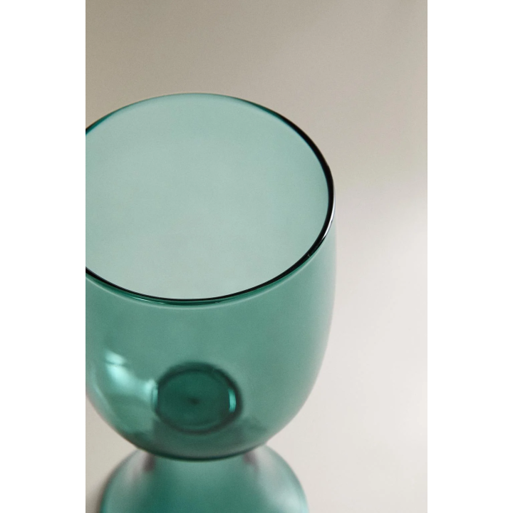 КОРОТКОЕ ДВУБОРТНОЕ ПАЛЬТО ИЗ МЯГКОЙ ТКАНИ