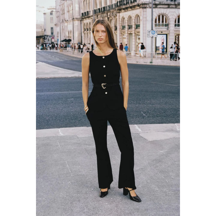 ЖИЛЕТ С РЕМНЕМ