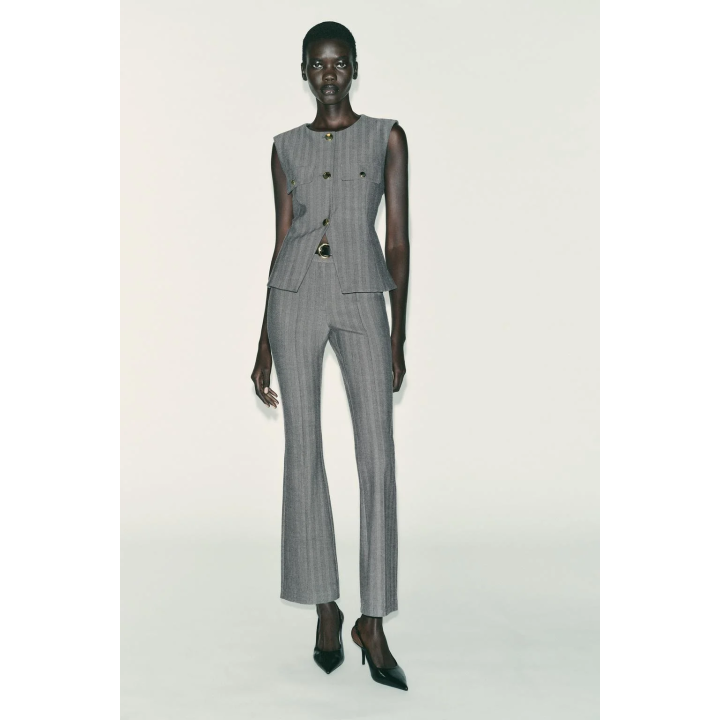 ЖИЛЕТ «ЁЛОЧКА» РАСКЛЕШЁННОГО КРОЯ