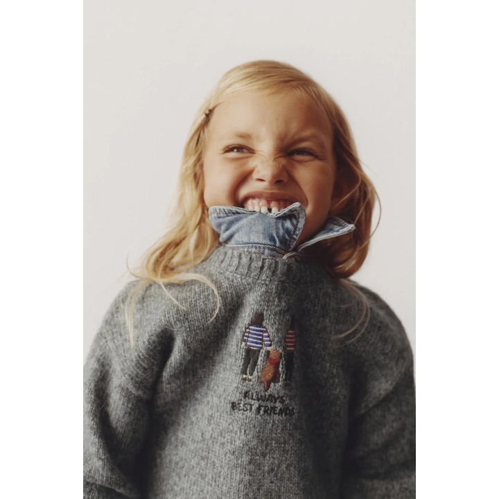 ТРИКОТАЖНЫЙ ДЖЕМПЕР С ВЫШИВКОЙ