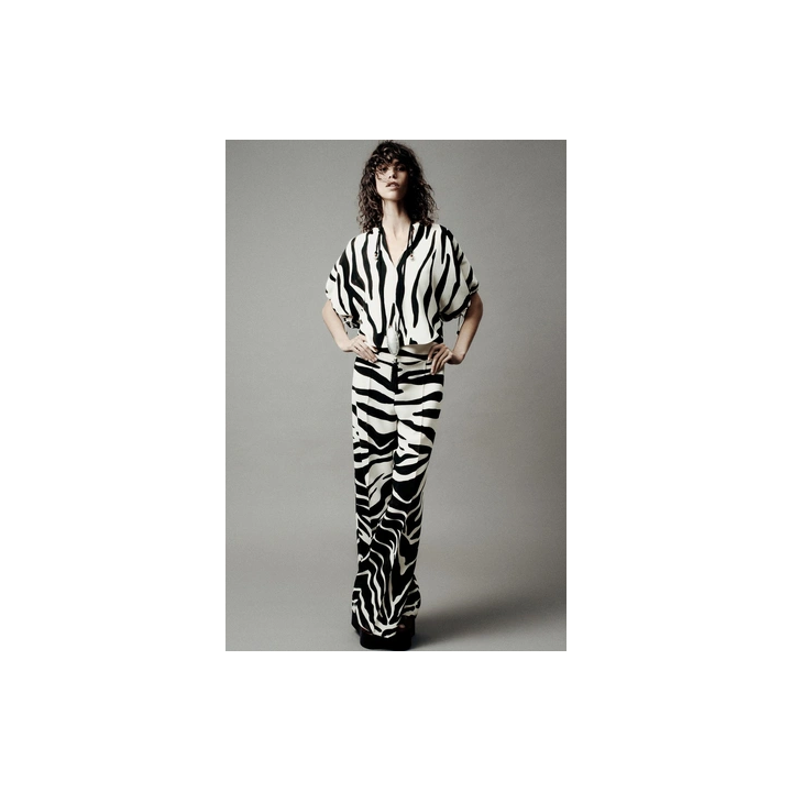 ТОП С АНИМАЛИСТИЧЕСКИМ ПРИНТОМ — ZW COLLECTION