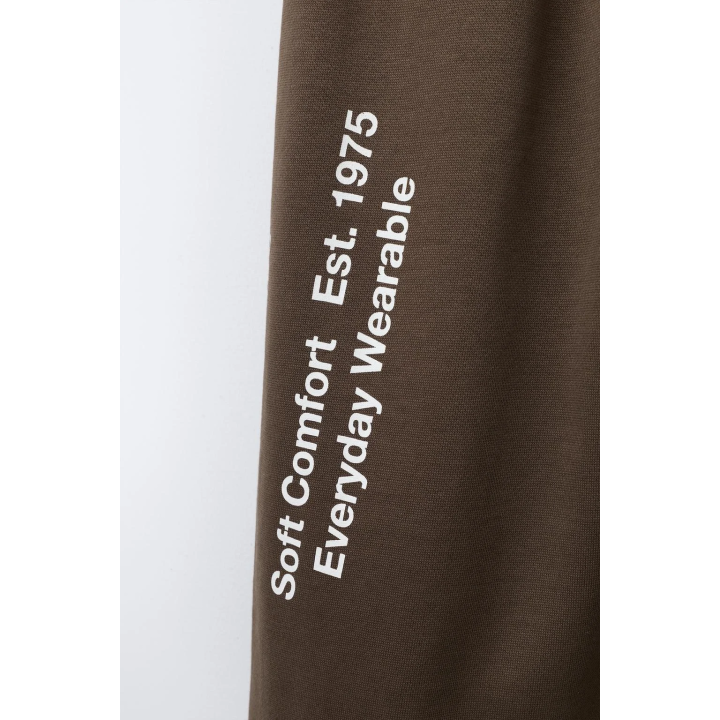 БРЮКИ-ДЖОГГЕРЫ С НАДПИСЯМИ