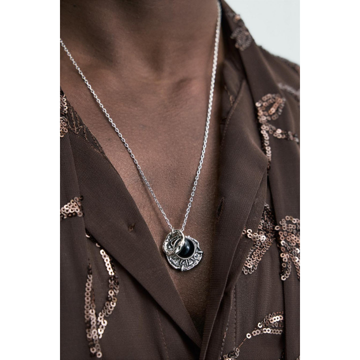 Ограниченная серия цепочки с подвесками