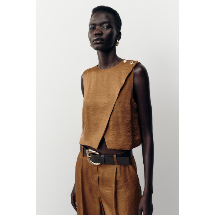 АТЛАСНЫЙ ТОП НА ЗАПÁХ