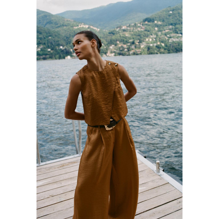 АТЛАСНЫЙ ТОП НА ЗАПÁХ