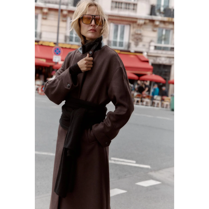 ПАЛЬТО С КОМБИНИРОВАННЫМ ВОРОТНИКОМ ИЗ ИСКУССТВЕННОЙ КОЖИ