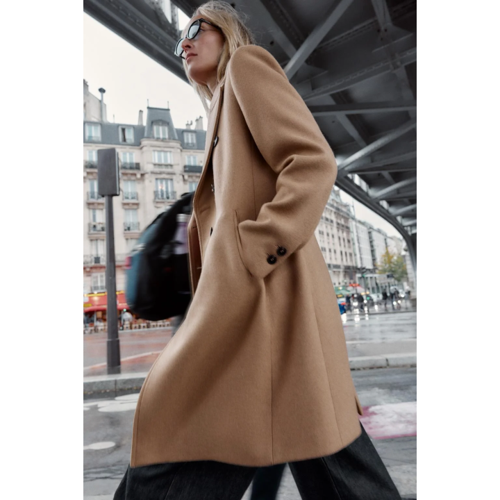 ПАЛЬТО ДВУБОРТНОЕ С ПОГОНАМИ