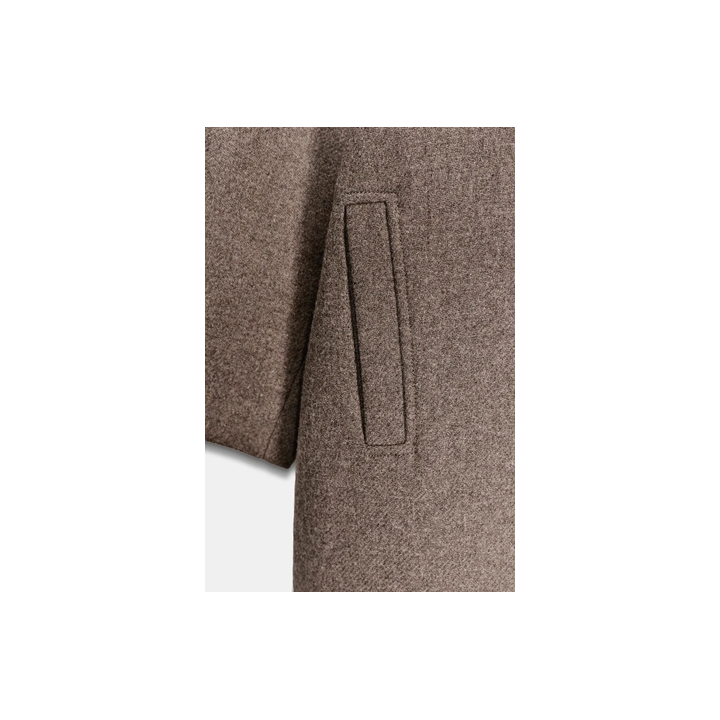 ПАЛЬТО ОВЕРСАЙЗ С ШЕРСТЬЮ И КОНТРАСТНЫМИ МАНЖЕТАМИ