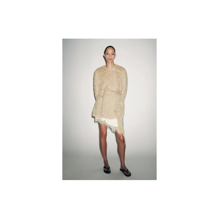 ПАЛЬТО ИЗ ИСКУССТВЕННОГО МЕХА С ПОЯСОМ — ZW COLLECTION