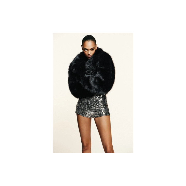 КОРОТКОЕ ПАЛЬТО ИЗ ИСКУССТВЕННОГО МЕХА