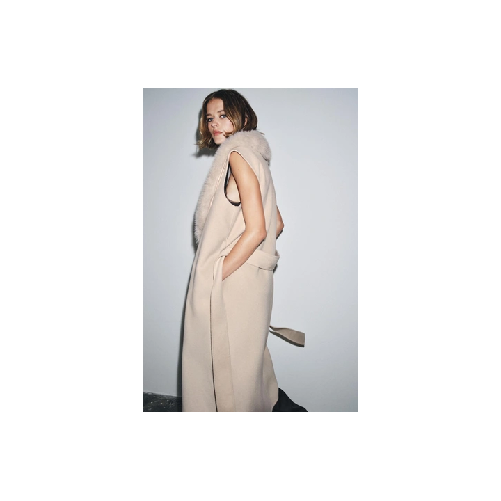 ЖИЛЕТ С ВОРОТНИКОМ ИЗ ИСКУССТВЕННОГО МЕХА — ZW COLLECTION