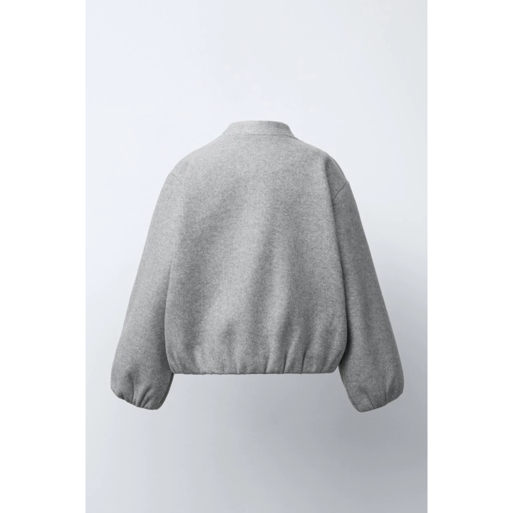 МЯГКАЯ КУРТКА-БОМБЕР