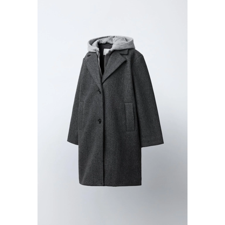 ДЛИННОЕ ПАЛЬТО СО СЪЕМНЫМ КАПЮШОНОМ