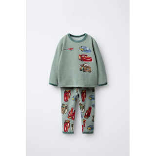 2-6 ЛЕТ/ ВЕЛЬВЕТОВАЯ ПИЖАМА CARS LIGHTNING MCQUEEN AND FRIENDS © DISNEY