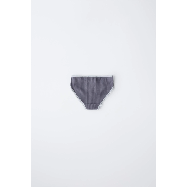 2-6 ЛЕТ/НАБОР ИЗ ТРЕХ ТРУСОВ С КРУЖЕВОМ