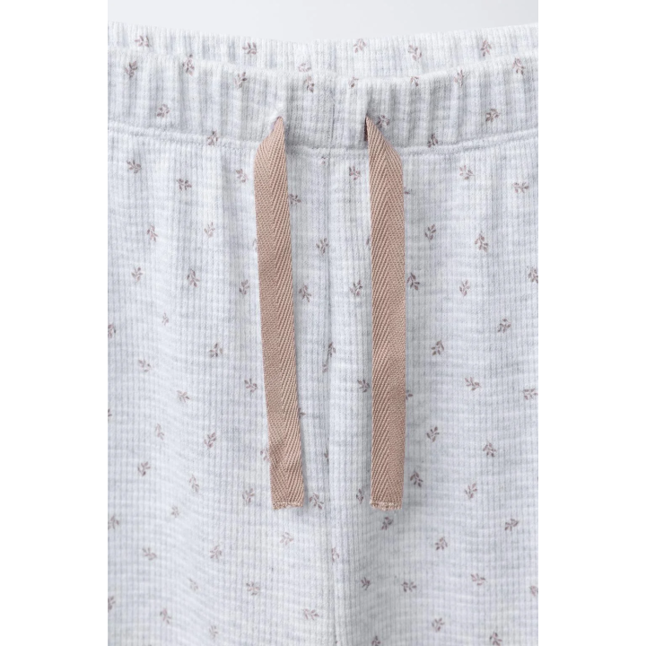 2-6 ЛЕТ/ВАФЕЛЬНАЯ ПИЖАМА С ЦВЕТОЧНЫМ ПРИНТОМ