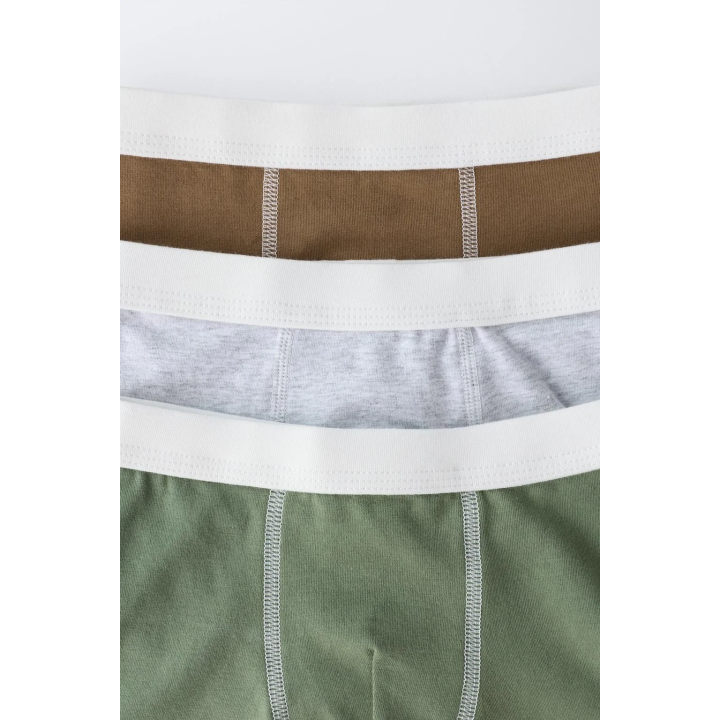 2-6 ЛЕТ/НАБОР ИЗ ТРЕХ ТРУСОВ-БОКСЕРОВ С ЯРКИМИ ДЕТАЛЯМИ