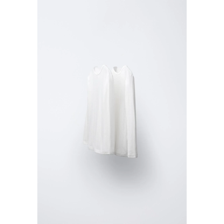 2-6 ЛЕТ/НАБОР ИЗ ДВУХ ФУТБОЛОК С АЖУРНОЙ ВЯЗКОЙ