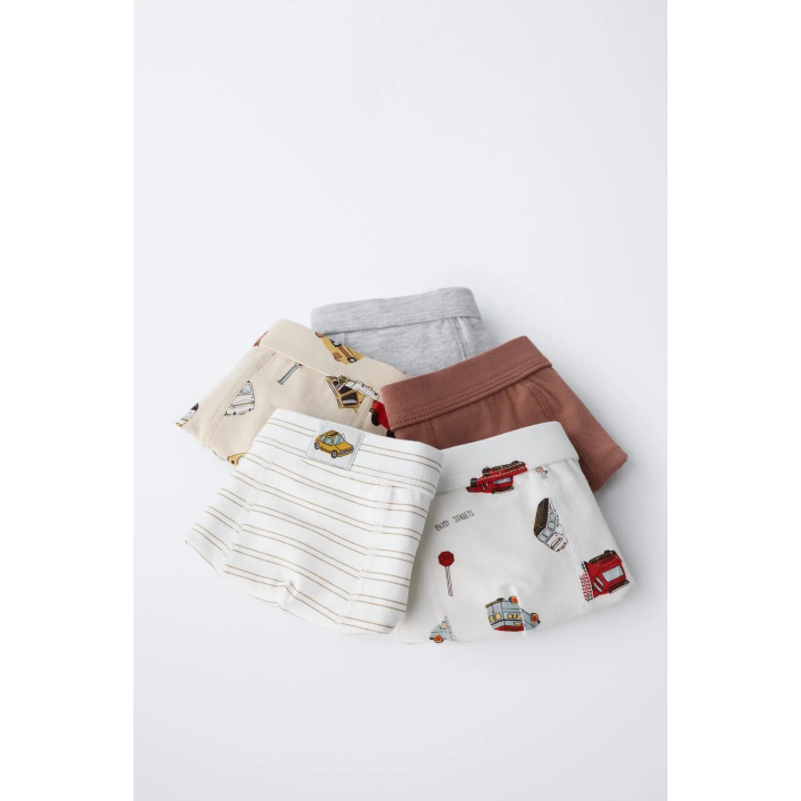 3-6 ЛЕТ/НАБОР ИЗ ПЯТИ ТРУСОВ-БОКСЕРОВ С МАШИНКАМИ