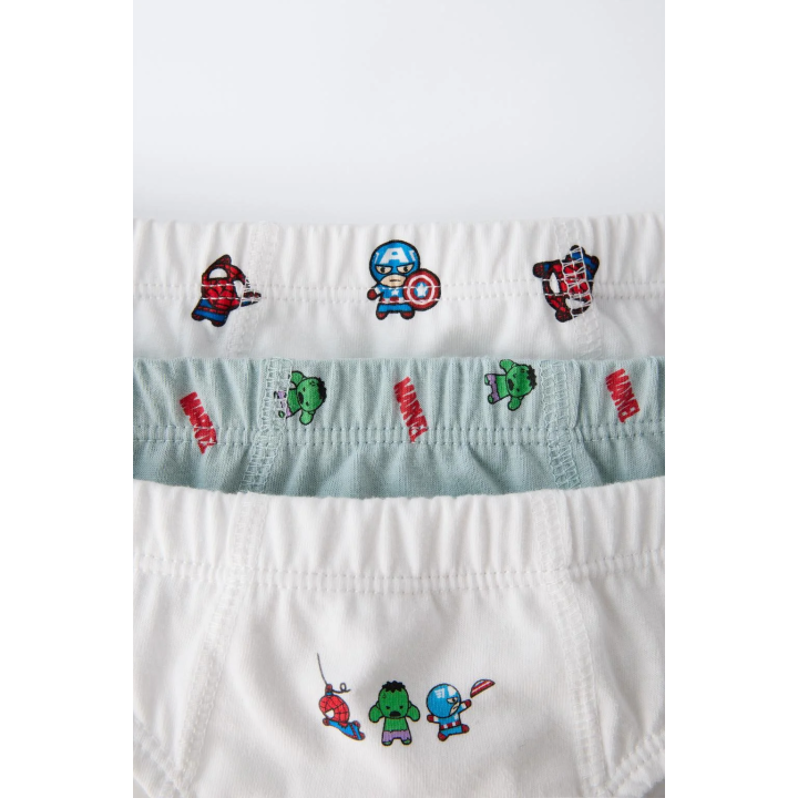 2–6 ЛЕТ/НАБОР ИЗ ТРЕХ ТРУСОВ С ПРИНТОМ «МСТИТЕЛИ» © MARVEL