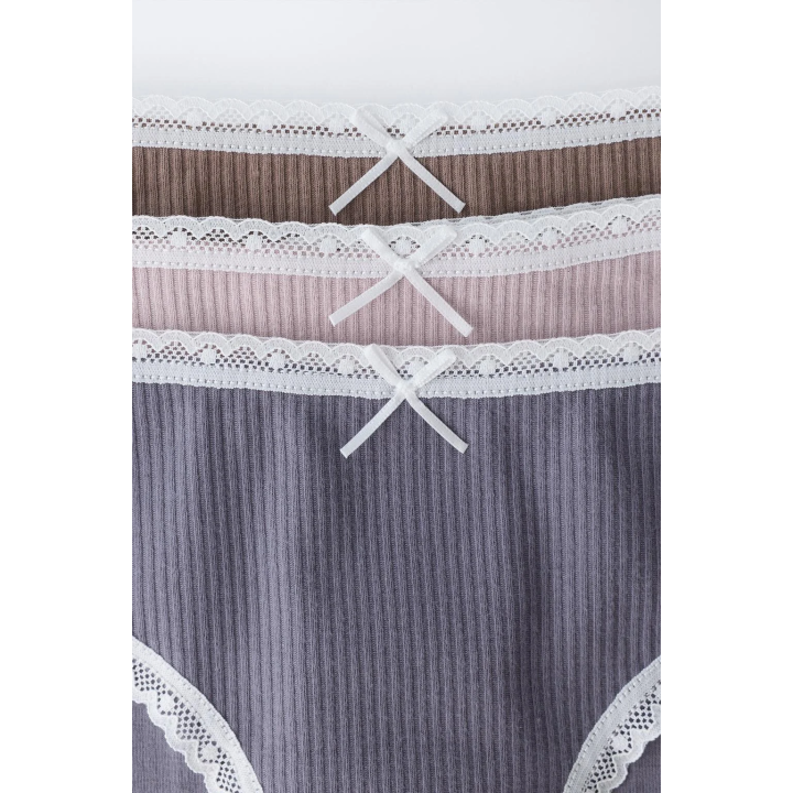 6-14 ЛЕТ/ НАБОР ИЗ ТРЕХ ТРУСОВ С КРУЖЕВОМ