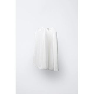 6–14 ЛЕТ/НАБОР ИЗ ДВУХ ФУТБОЛОК В ТЕХНИКЕ «ПОЙНТЭЛЬ»