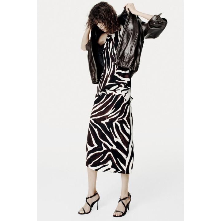 ТОП С ГОРЛОВИНОЙ ХАЛТЕР И АНИМАЛИСТИЧЕСКИМ ПРИНТОМ — ZW COLLECTION