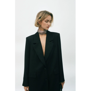 ДЛИННОЕ ПАЛЬТО С ПОДПЛЕЧНИКАМИ