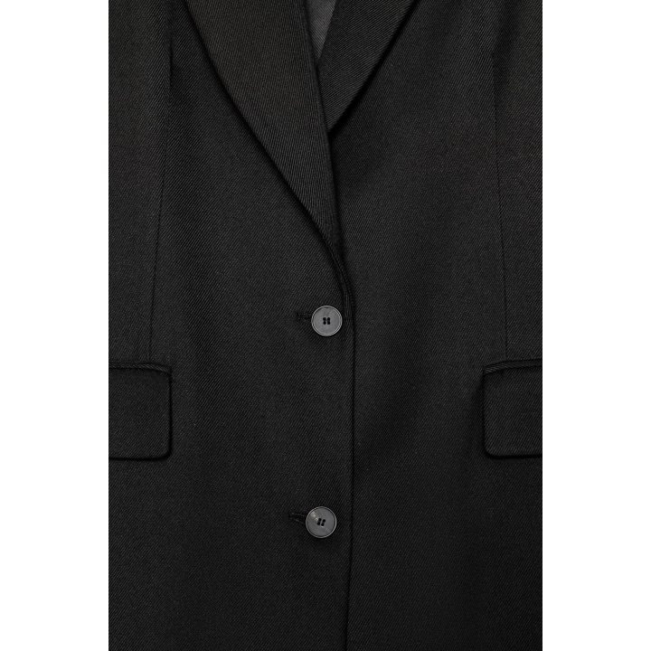 ДЛИННОЕ ПАЛЬТО С ПОДПЛЕЧНИКАМИ