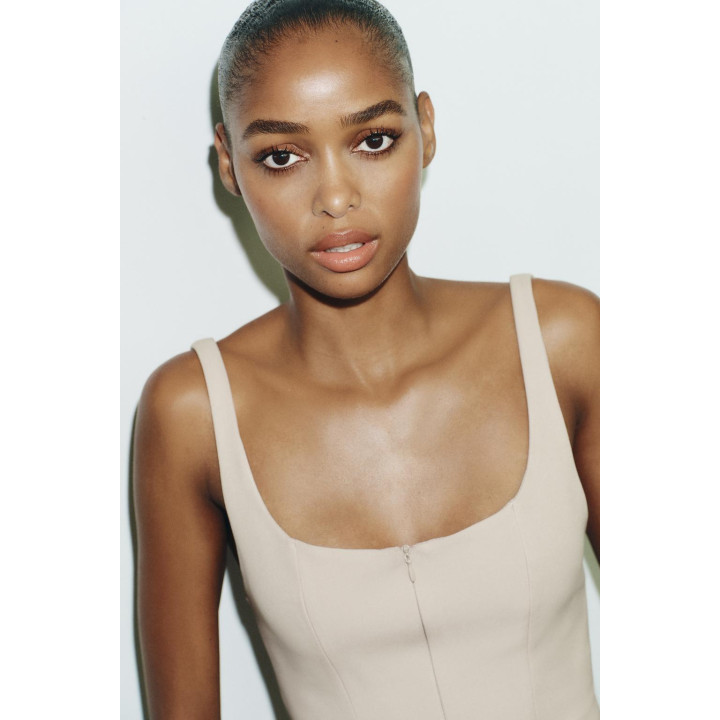 ТОП С БАСКОЙ И МОЛНИЕЙ