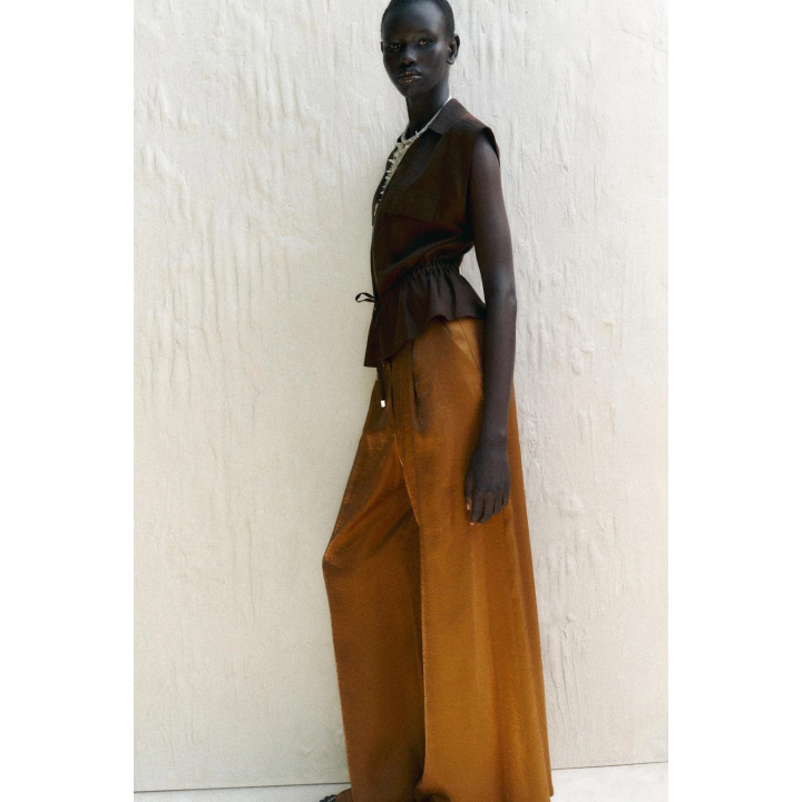 ЖИЛЕТ САФАРИ ИЗ ЛЬНА