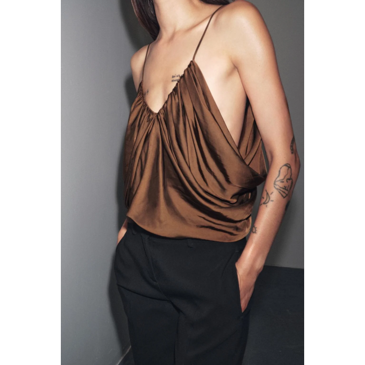 ТОП ИЗ АТЛАСА СО СБОРКАМИ ZW COLLECTION