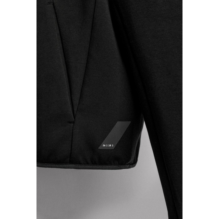 ТЕХНИЧЕСКАЯ ТОЛСТОВКА С КРУГЛЫМ ВЫРЕЗОМ