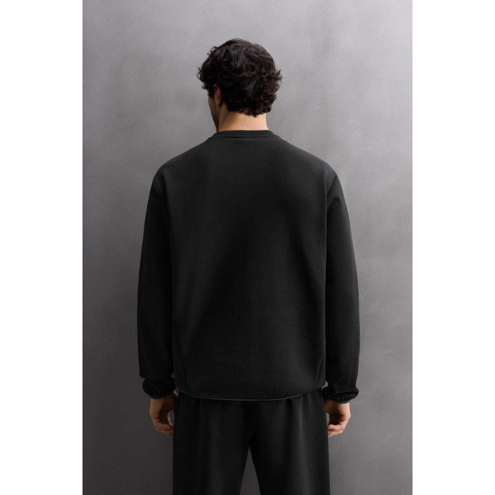 ТЕХНИЧЕСКАЯ ТОЛСТОВКА С КРУГЛЫМ ВЫРЕЗОМ