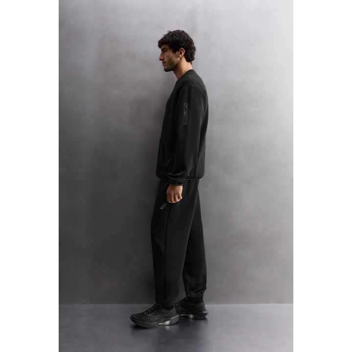 ТЕХНИЧЕСКАЯ ТОЛСТОВКА С КРУГЛЫМ ВЫРЕЗОМ