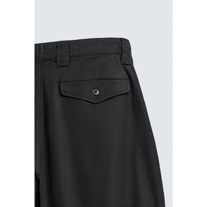 БРЮКИ RELAXED FIT СО СКЛАДКАМИ