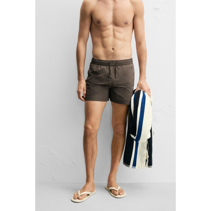 БАЗОВЫЙ КУПАЛЬНИК СРЕДНЕГО РАЗМЕРА