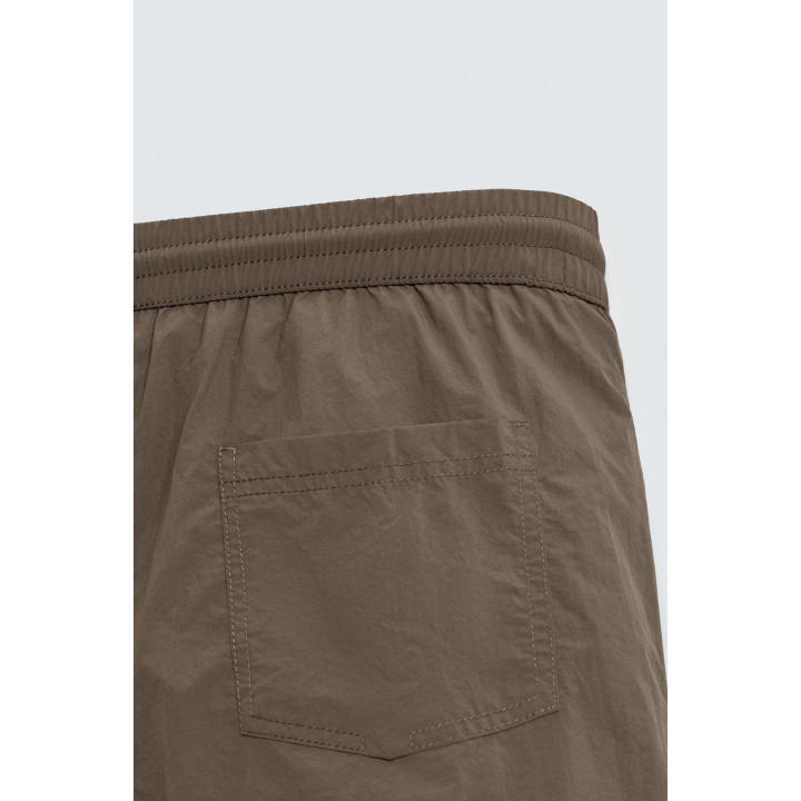 БАЗОВЫЙ КУПАЛЬНИК СРЕДНЕГО РАЗМЕРА