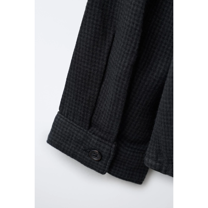 Рубашка в клетку с вышитым карманом