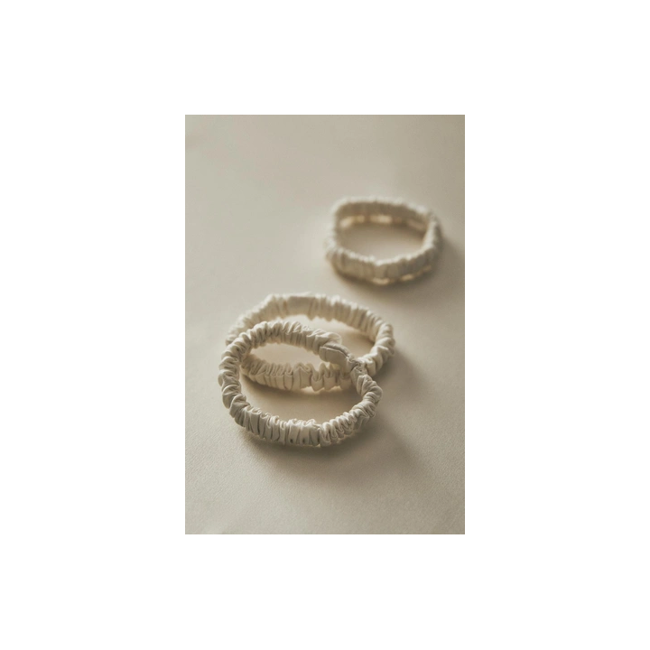 FINE MULBERRY SILK SCRUNCHIE