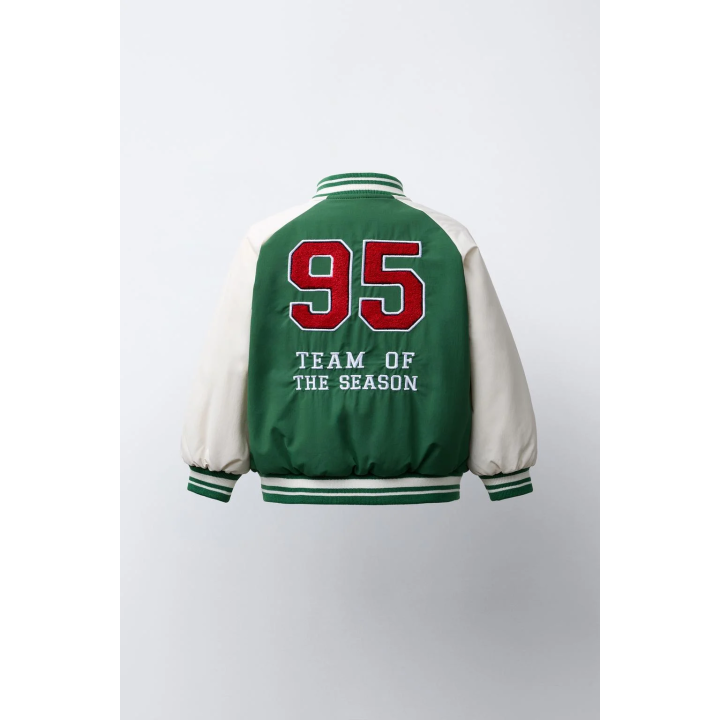 БОМБЕР В СТИЛЕ ВАРСИТИ С ВЫШИВКОЙ