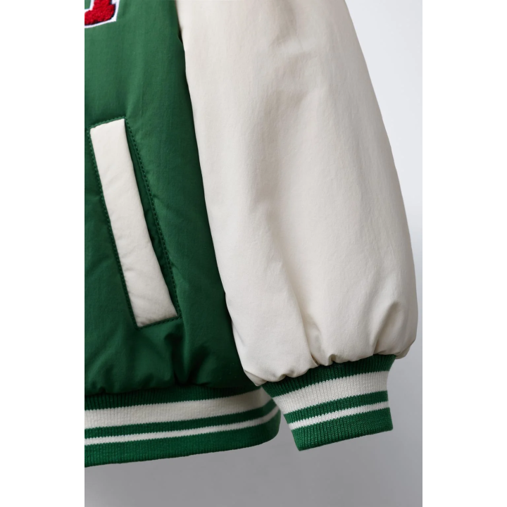 БОМБЕР В СТИЛЕ ВАРСИТИ С ВЫШИВКОЙ