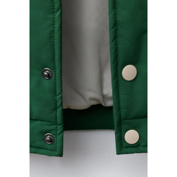 БОМБЕР В СТИЛЕ ВАРСИТИ С ВЫШИВКОЙ